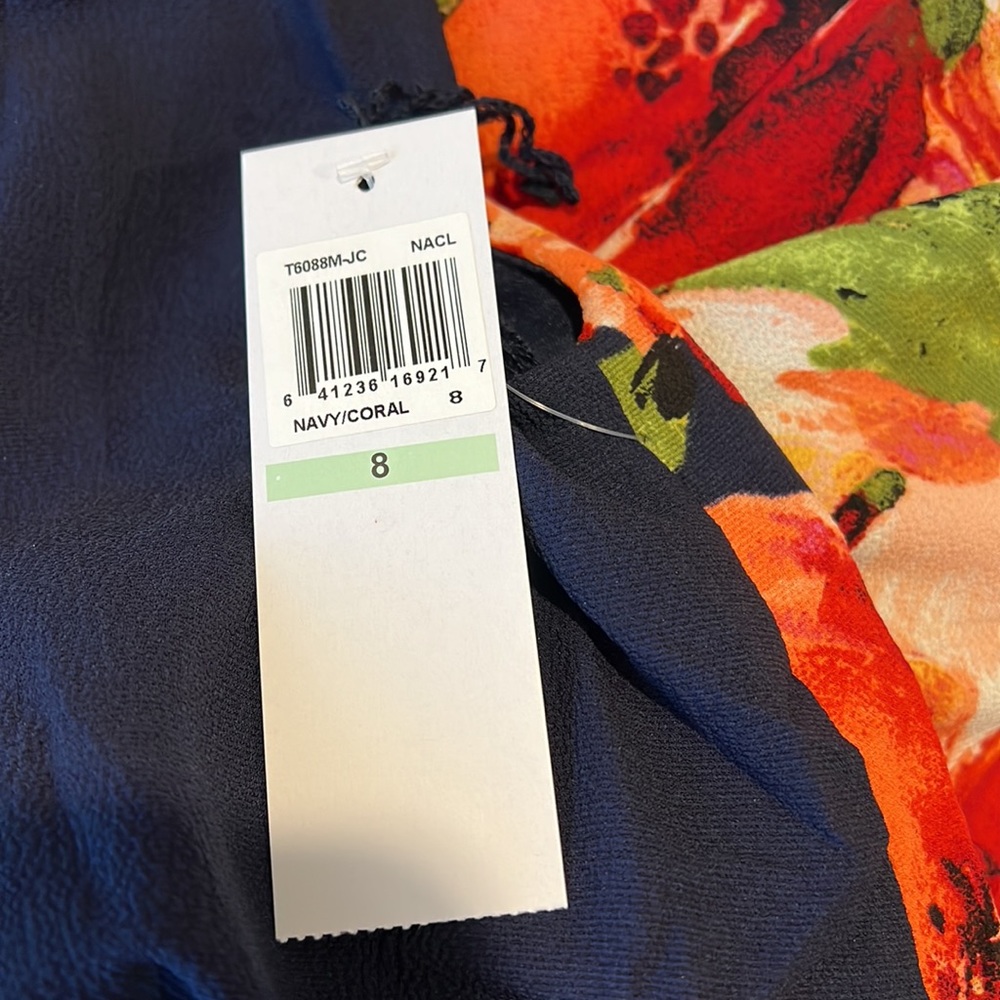 London Style Dress - Picture 14 of 14